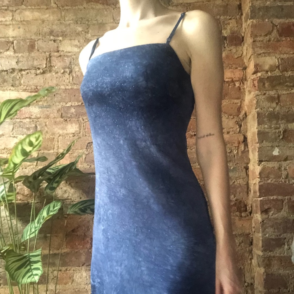 Vintage 90’s style prom/party midi dress
